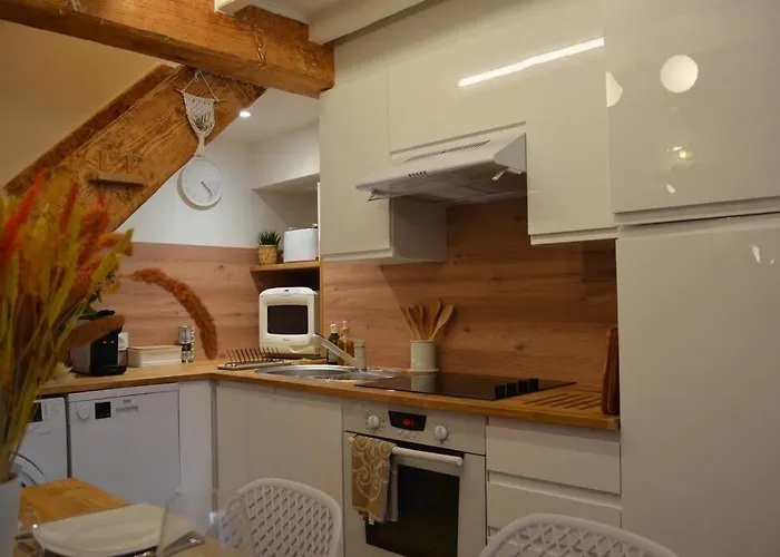 Apartamento - Proche Château Cité